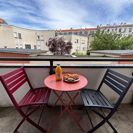 Spacieux Et Calme, Style Parisien, Toutes Commodites, Ideal Pour Un Sejour Authentique Apartment Saint-Denis (Seine-Saint-Denis)